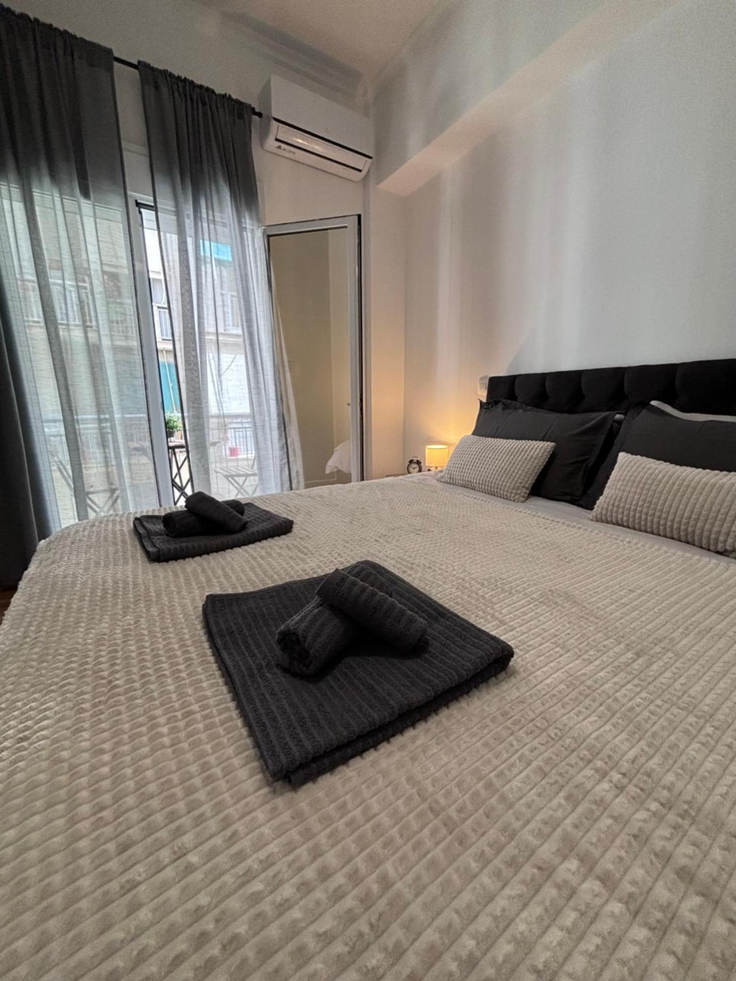 Cozy Apartment In The Heart Of Афіни Екстер'єр фото