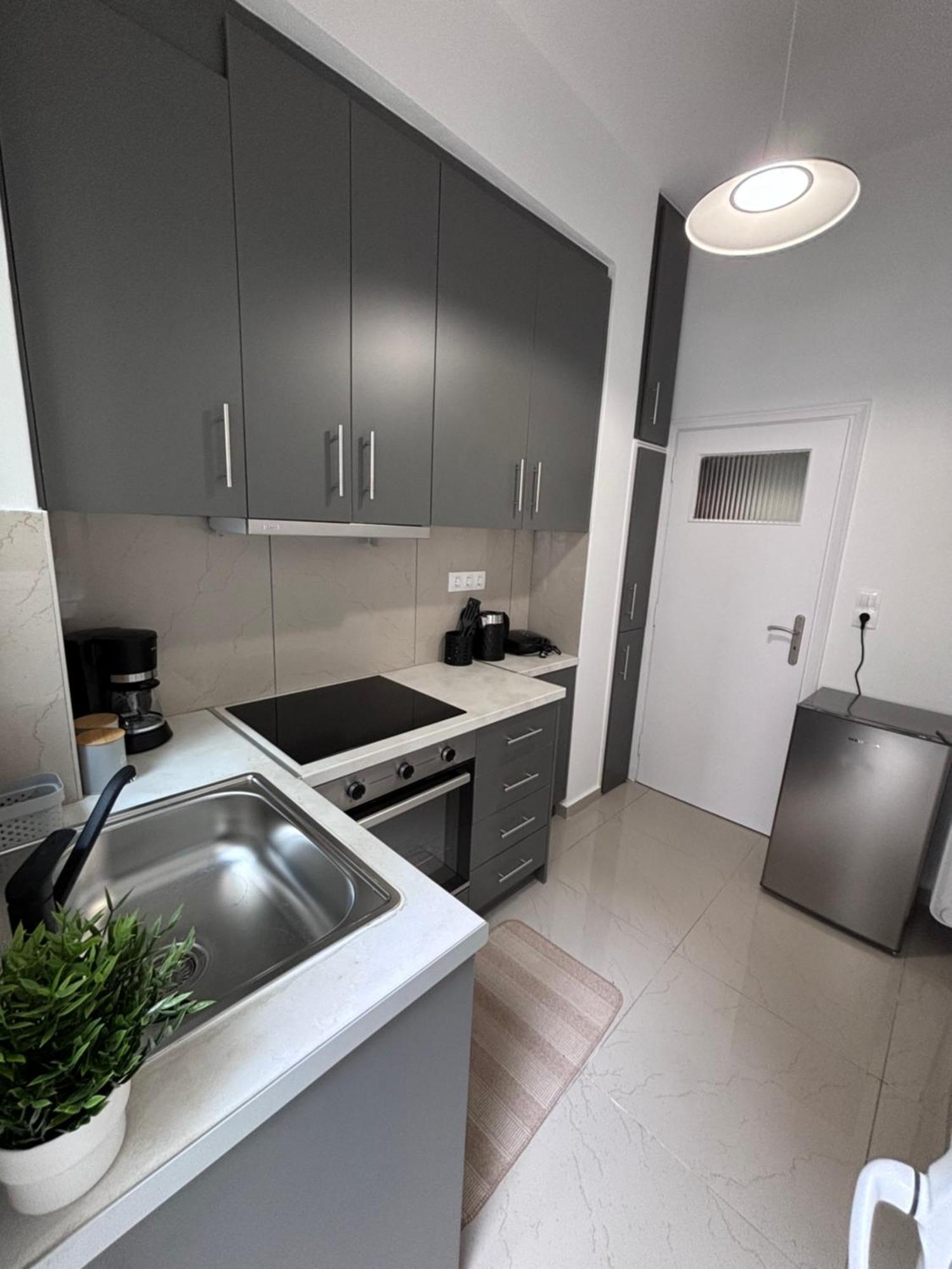 Cozy Apartment In The Heart Of Афіни Екстер'єр фото